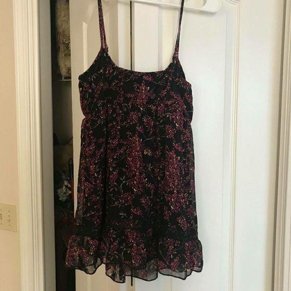 Women Top - Picture 3 of 5